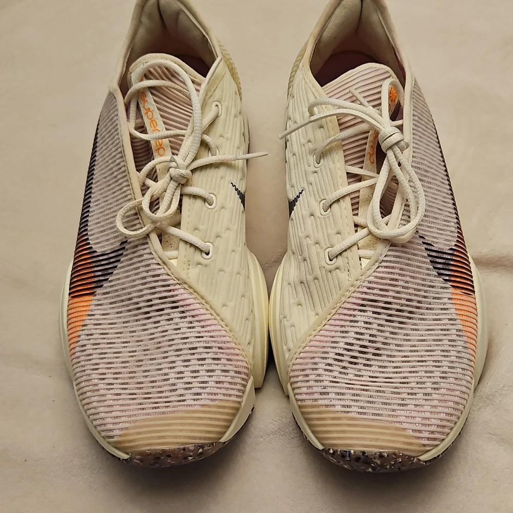 VGUC Nike Women's Superrep Cream, Lilac and Orange Sneakers. US Size 11 - Picture 3 of 8